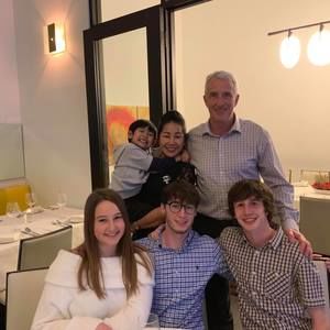 Meet your Posher, Apichaya